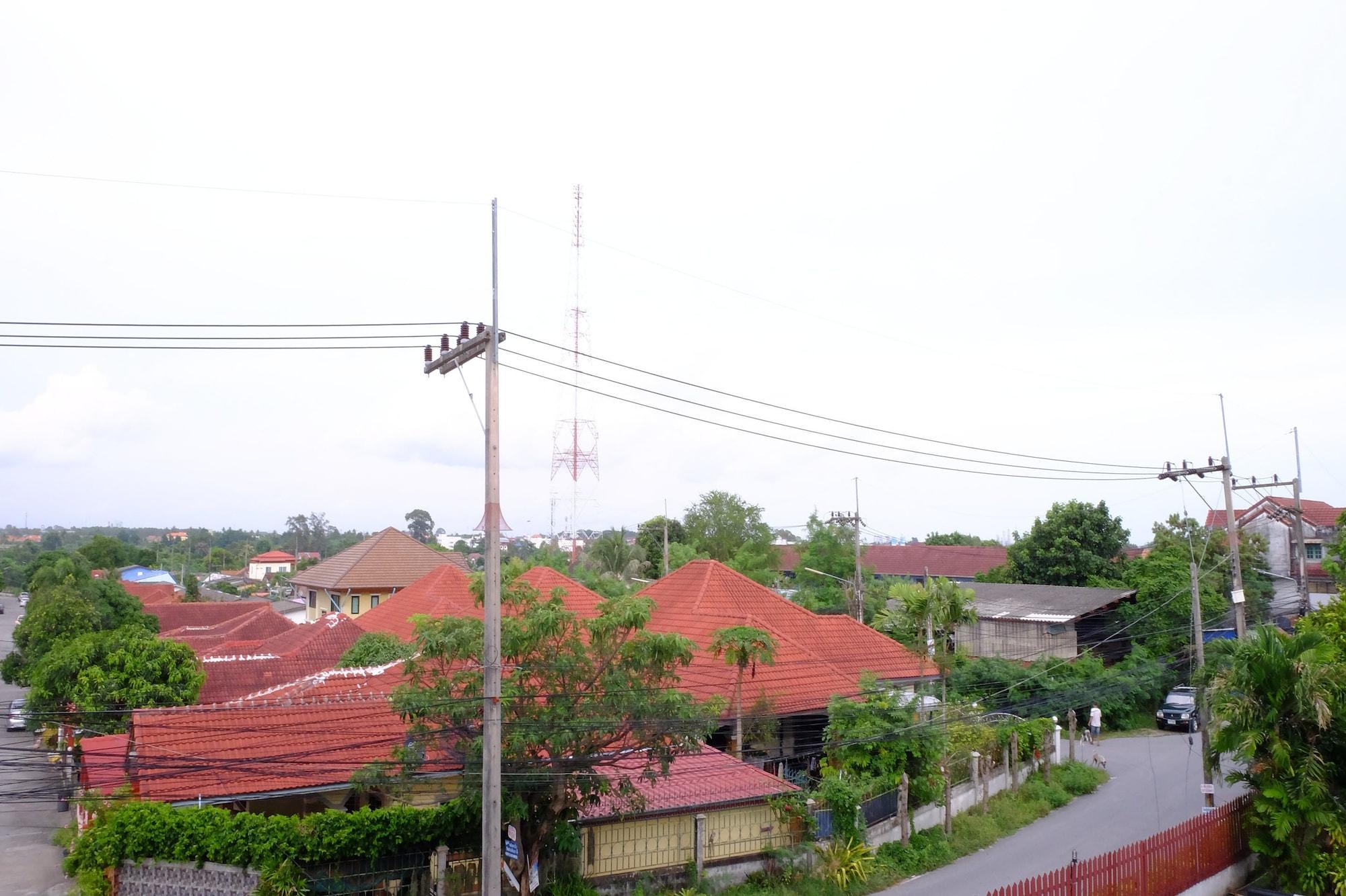 Banchang Apartment And Hotel Rayong Zewnętrze zdjęcie