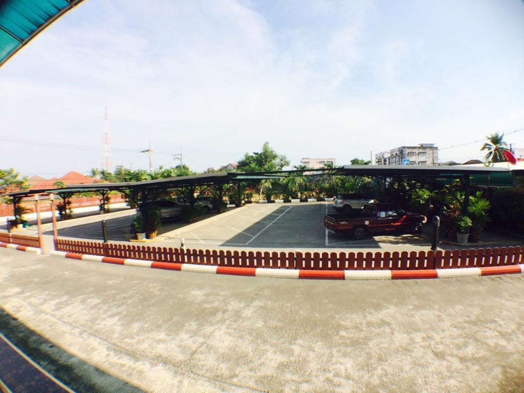 Banchang Apartment And Hotel Rayong Zewnętrze zdjęcie